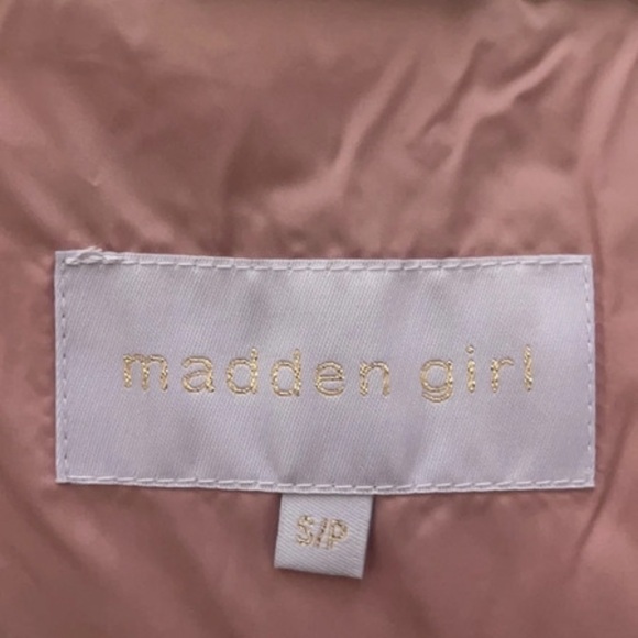 (NWT) Madden Girl Women’s Hooded Puffer w/ Detachable Scarf in Dusty Pink, Small - Picture 13 of 15